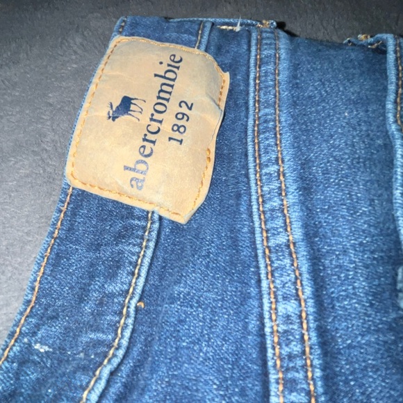 Abercrombie & Fitch Kids Medium Wash Super Skinny Jeans Size 15/16 Slim - Picture 7 of 9